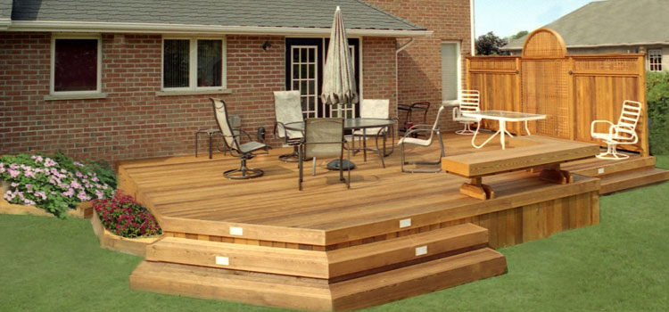 Cedar Composite Decking in South Pasadena, CA